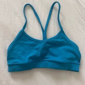 lululemon flow y Sports Bra